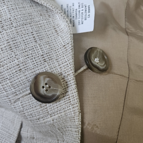 Holt Renfrew Cream/Brown Tweed Blazer Size 8 - Picture 9 of 10